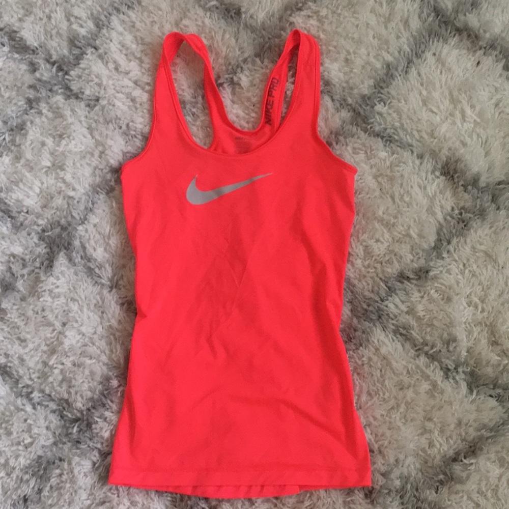 Nike dri-fit tank